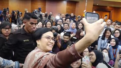 Sah Lengser!!! Lepas Jabatan Menteri, Sri Mulyani Disambut Haru Pegawai Kemenkeu